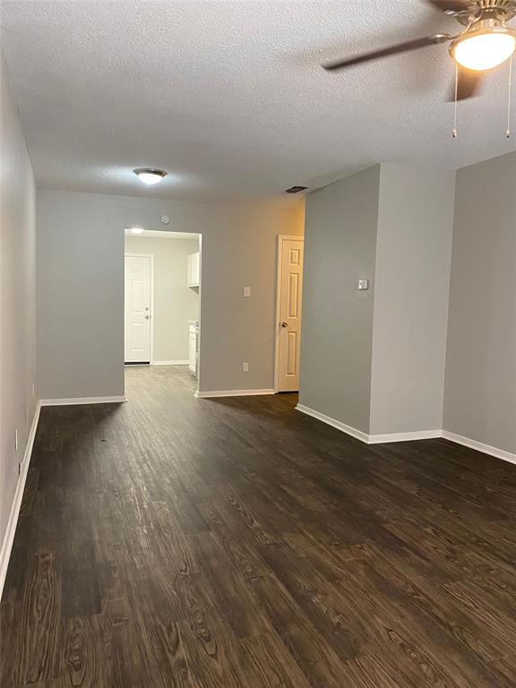 1302 Berry Drive C Property Photo 8