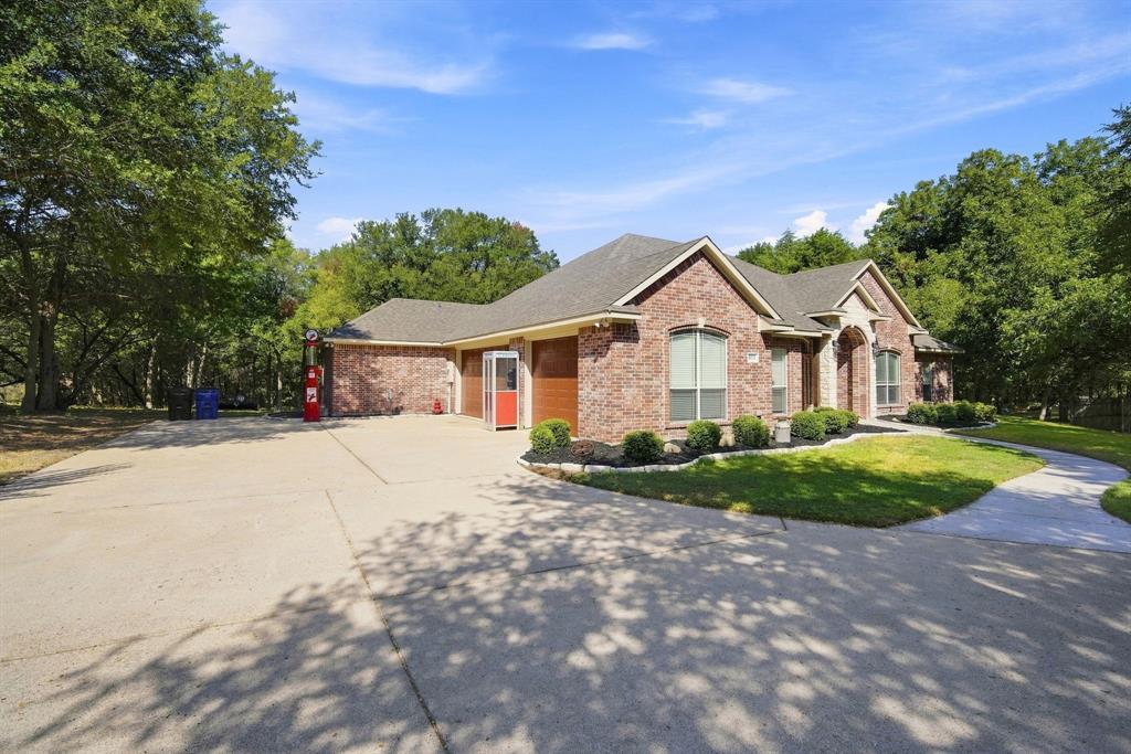 4031 Morgans Way Property Photo 4