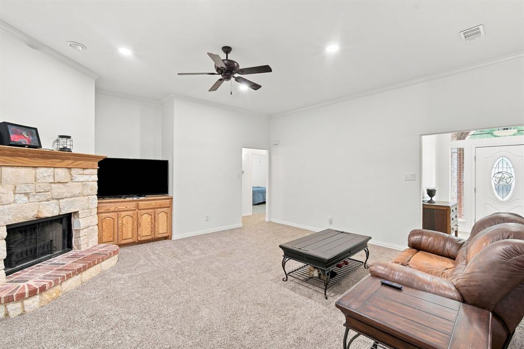 4031 Morgans Way Property Photo 8