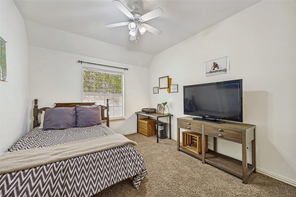 821 Shorewood Drive Property Photo 15
