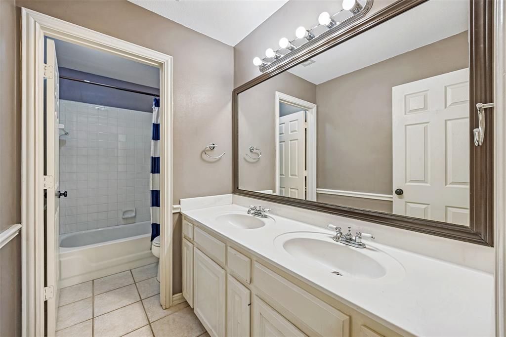 821 Shorewood Drive Property Photo 18