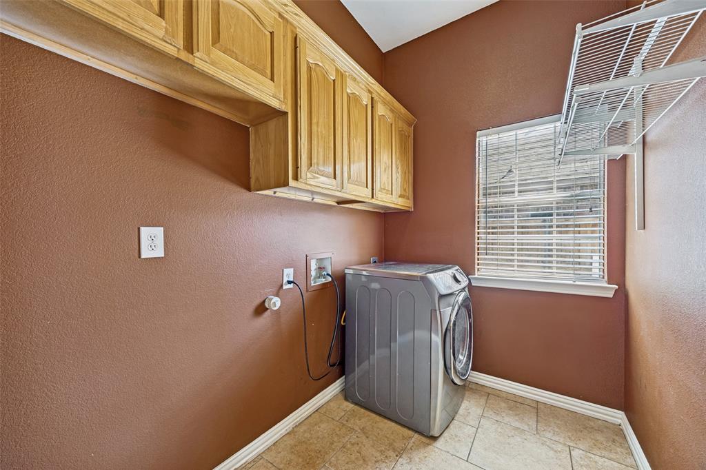 821 Shorewood Drive Property Photo 20