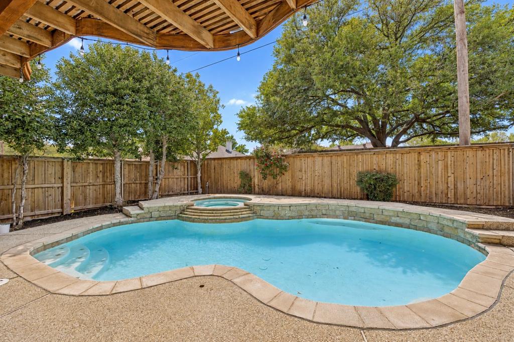 821 Shorewood Drive Property Photo 22