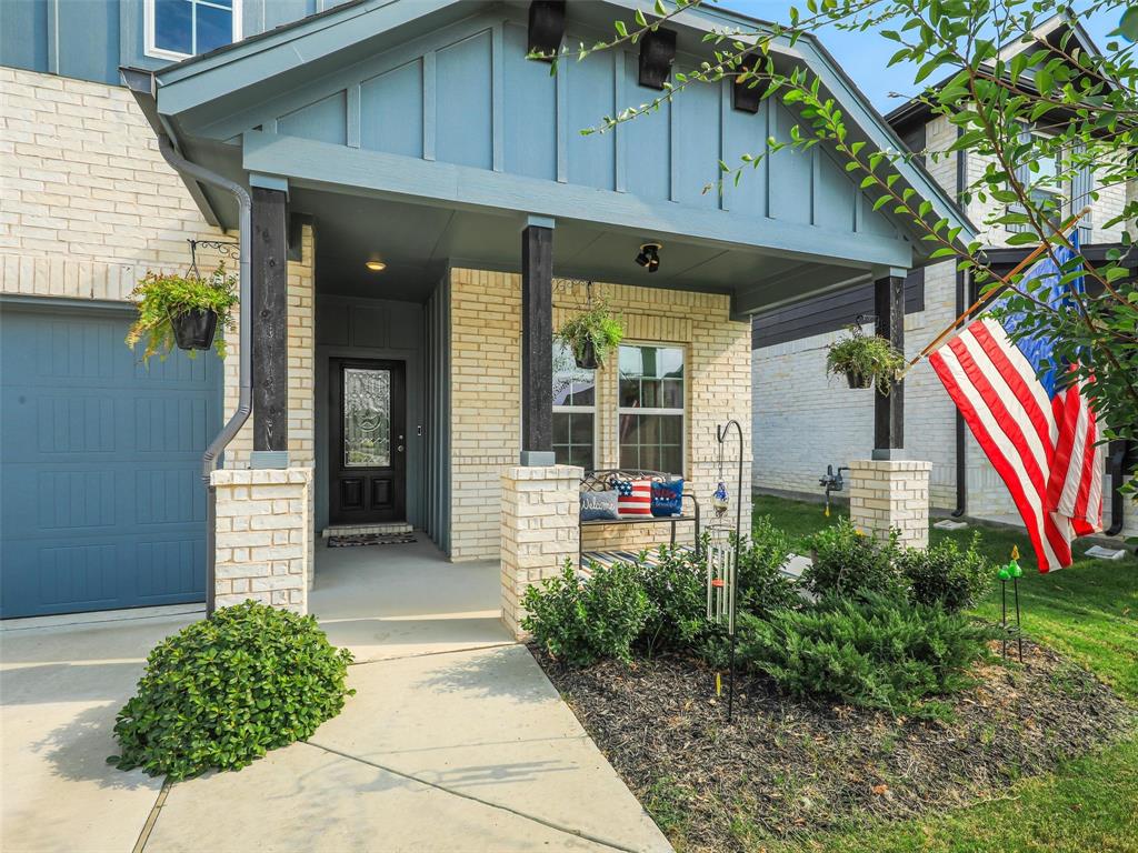 3921 Bluestem Boulevard Property Photo 1