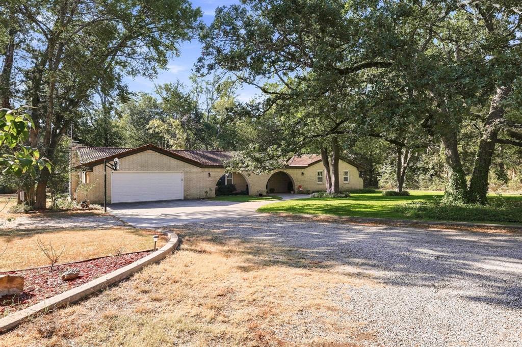 2126 County Road 1450