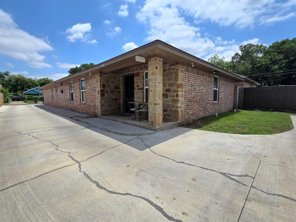 1621 Alexander Avenue Property Photo 1