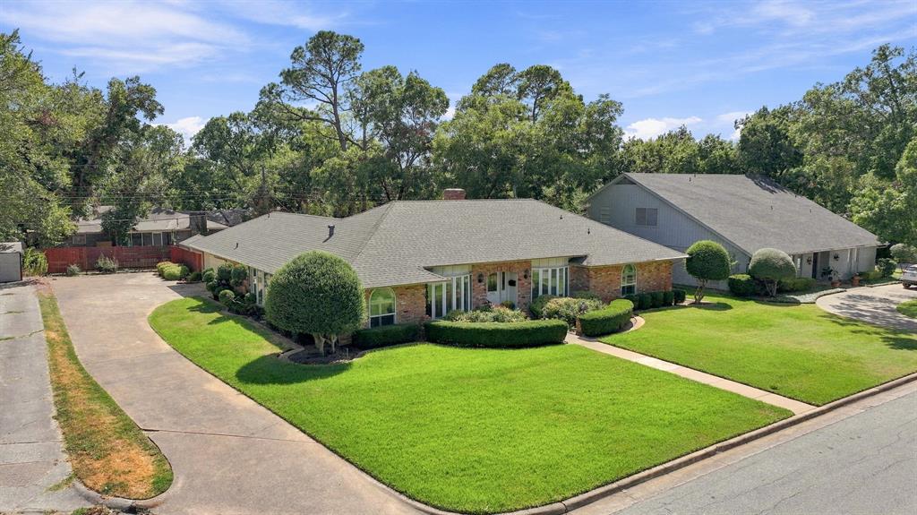 1710 Tennyson Drive Property Photo 37