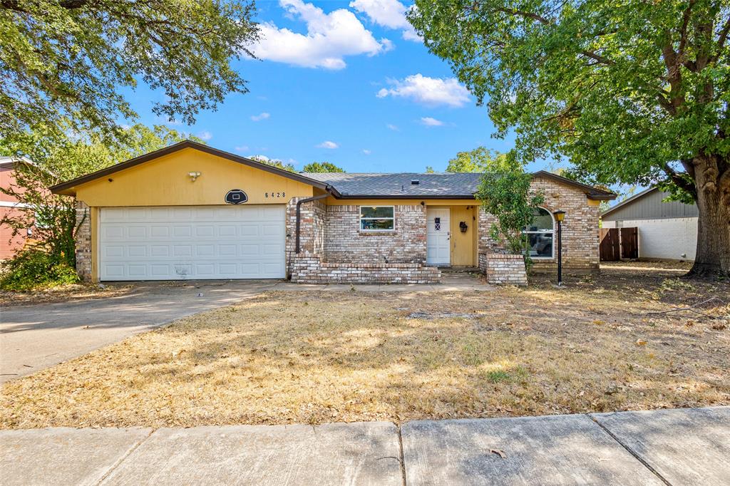 6428 N Stardust Drive Property Photo 1