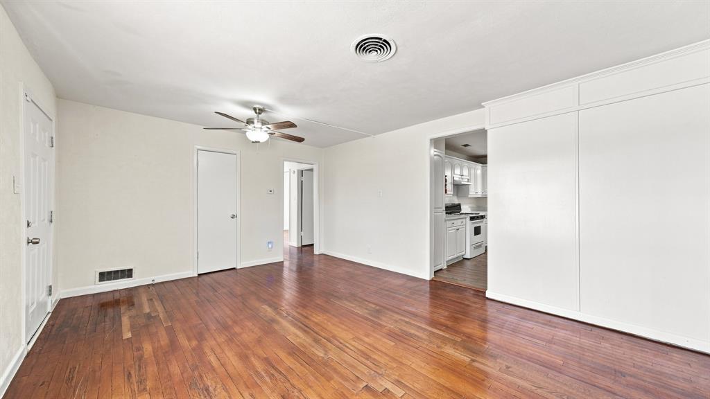 3008 Miller Avenue Property Photo 9