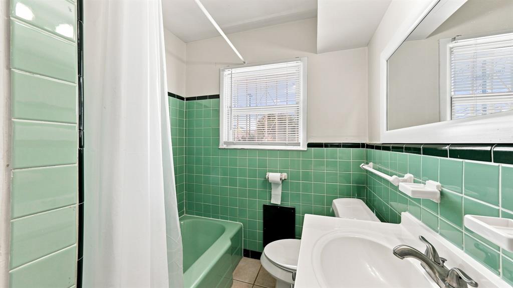 3008 Miller Avenue Property Photo 29