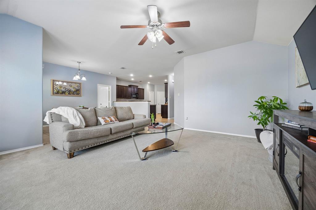 817 Post Oak Trail Property Photo 15