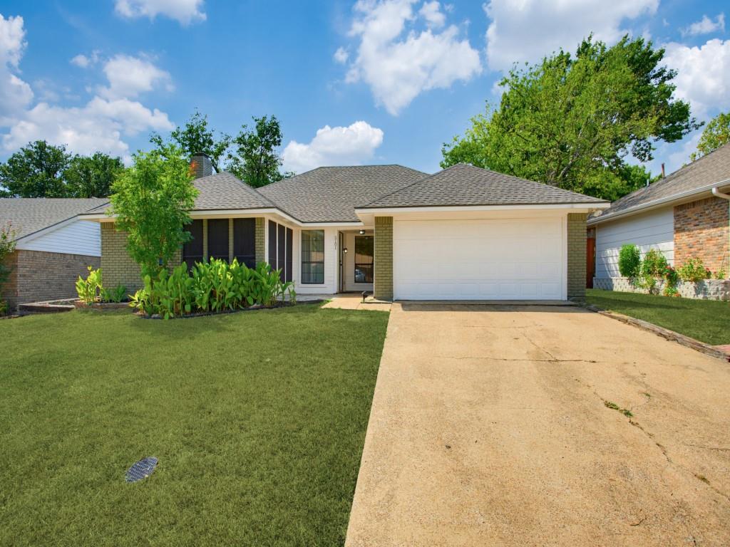 5101 Brookview Drive Property Photo 1