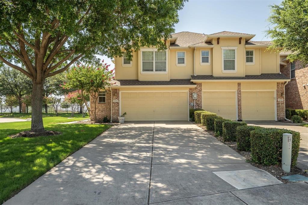 5315 Crimson Oaks Drive Property Photo 1