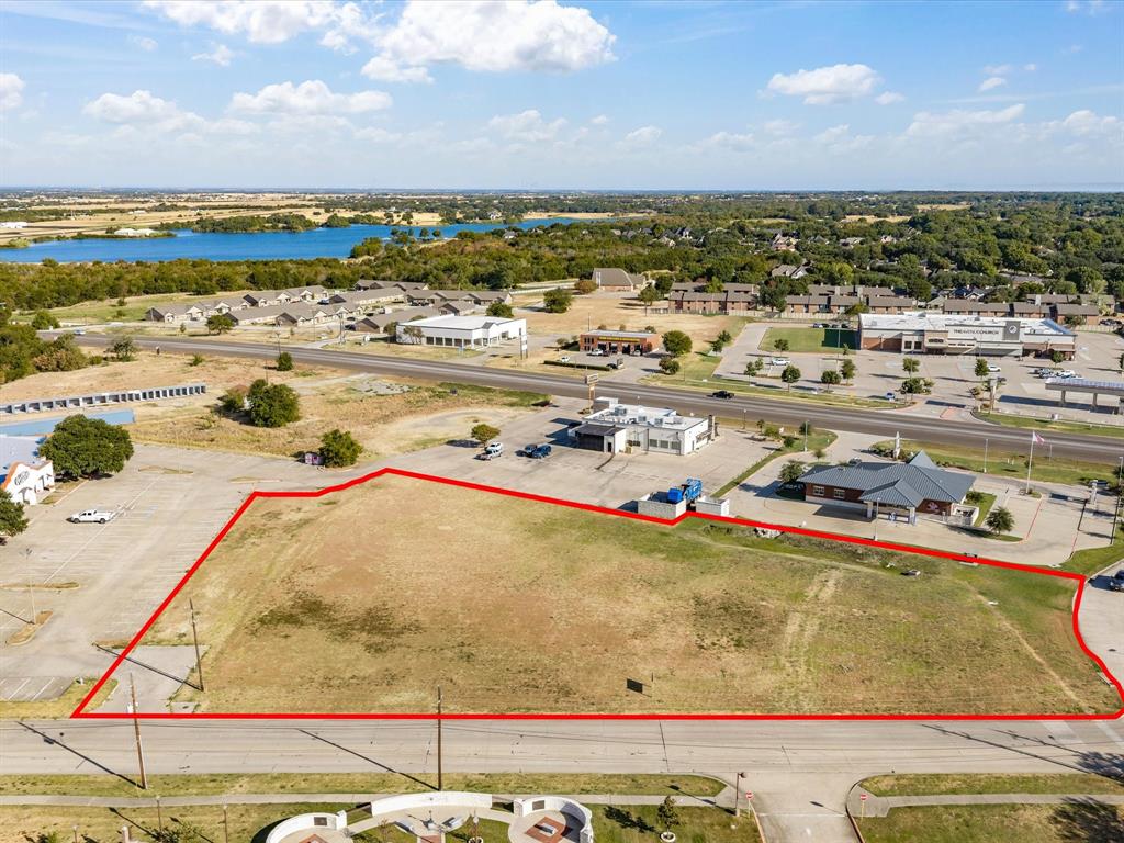 Lot 2R & 3R Ennis Parkway Avenue