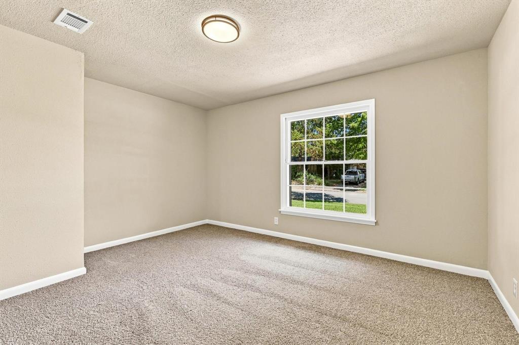 305 Brookview Drive Property Photo 30