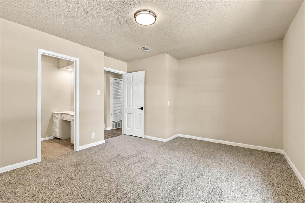 305 Brookview Drive Property Photo 31