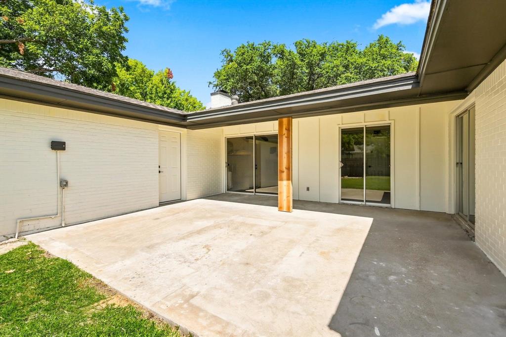 305 Brookview Drive Property Photo 36