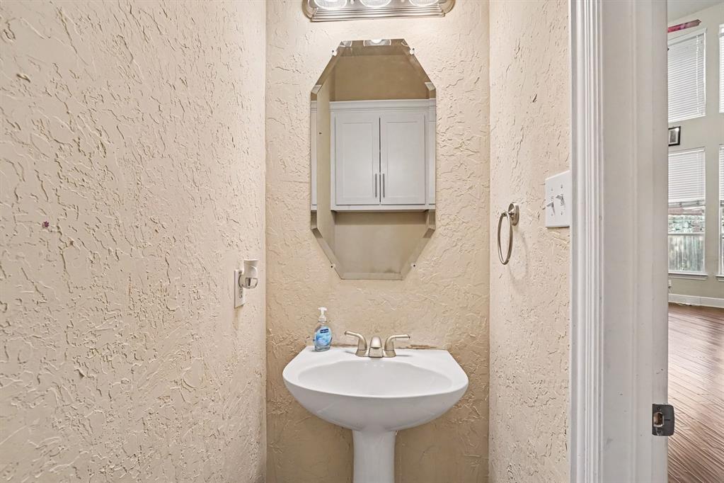 1344 Valley Vista Drive Property Photo 14