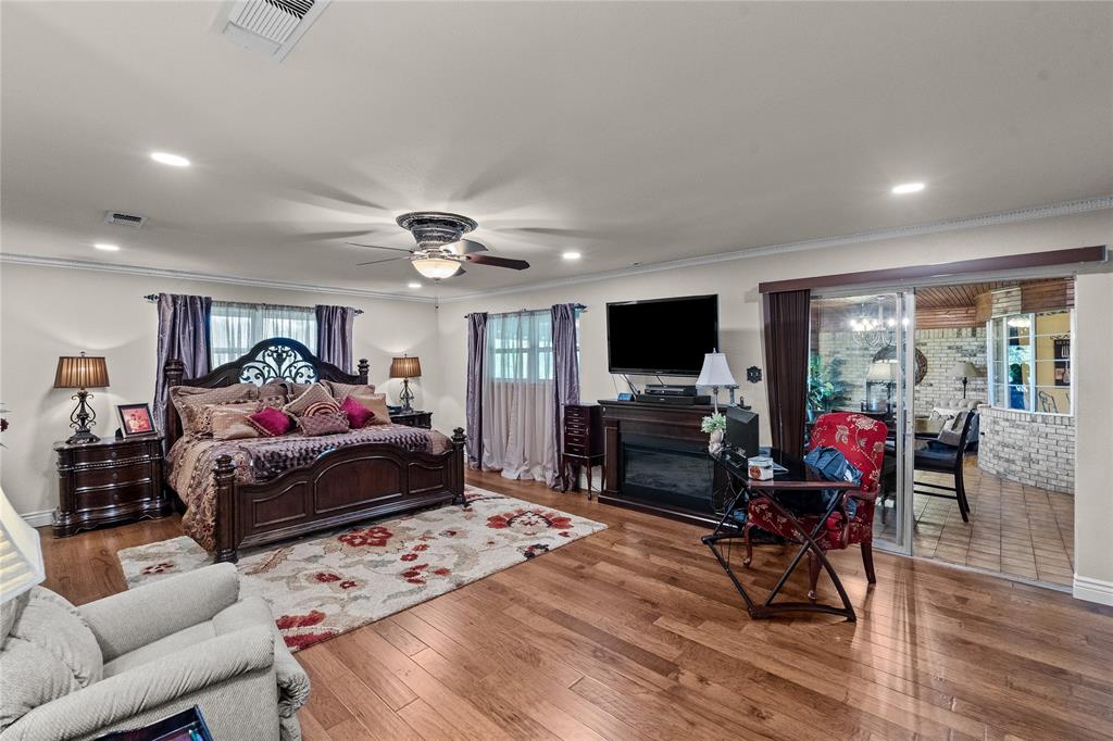 1625 Lakeshore Drive Property Photo 15