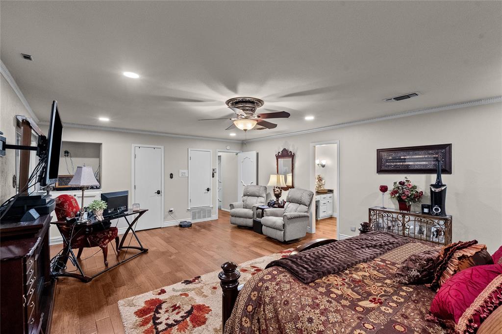 1625 Lakeshore Drive Property Photo 17