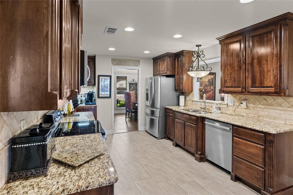 1625 Lakeshore Drive Property Photo 29