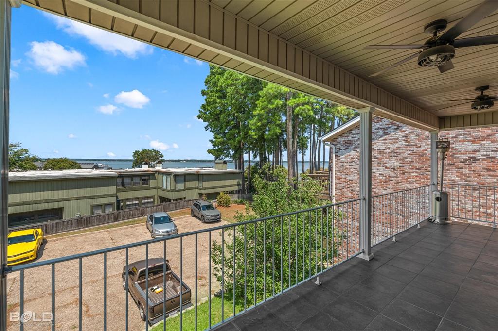 5721 S Lakeshore Drive Property Photo 24