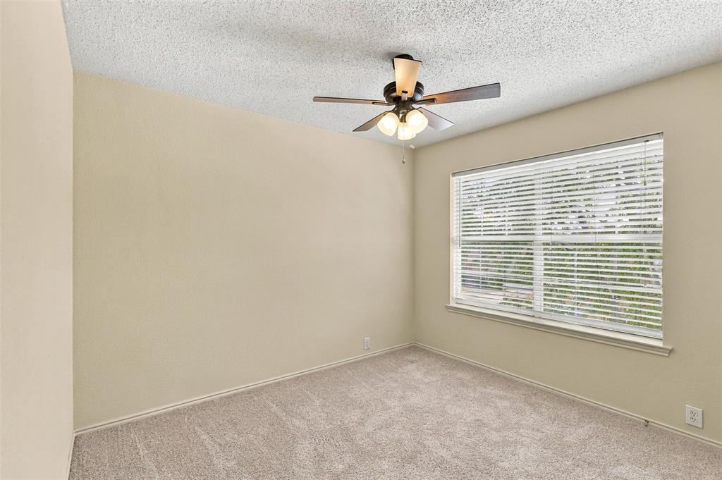 303 Charleston Drive Property Photo 22