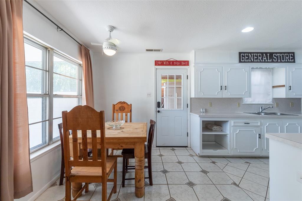 10 Harvard Place Property Photo 7