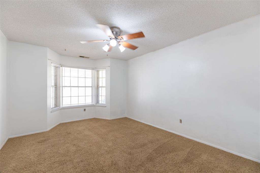 10 Harvard Place Property Photo 32