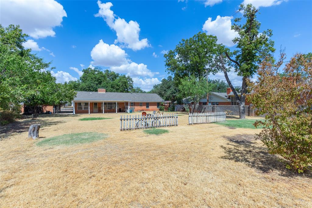10 Harvard Place Property Photo 39