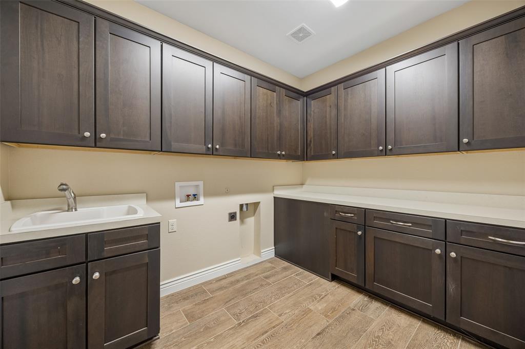 11901 Southerland Drive Property Photo 24