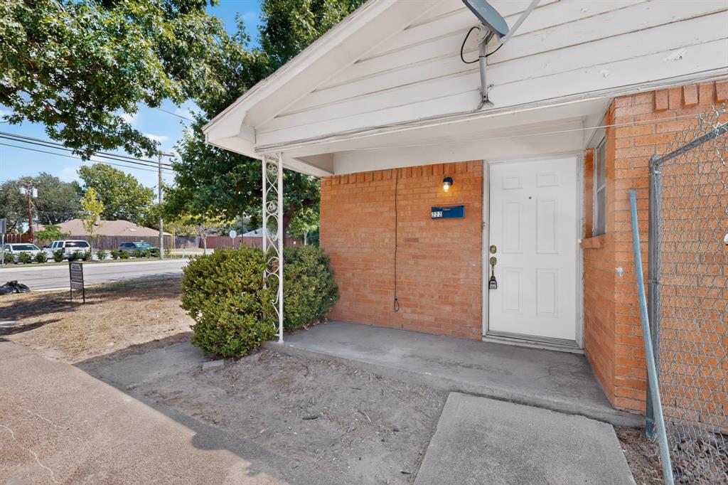 222 W Union Bower Road Property Photo 34