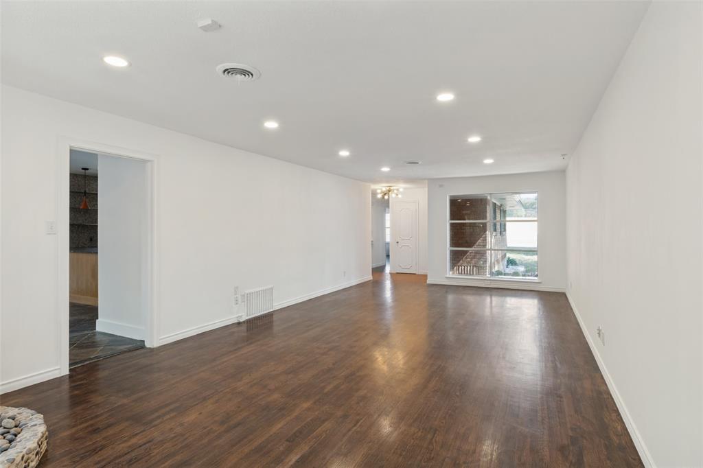 8059 Claremont Drive Property Photo 6