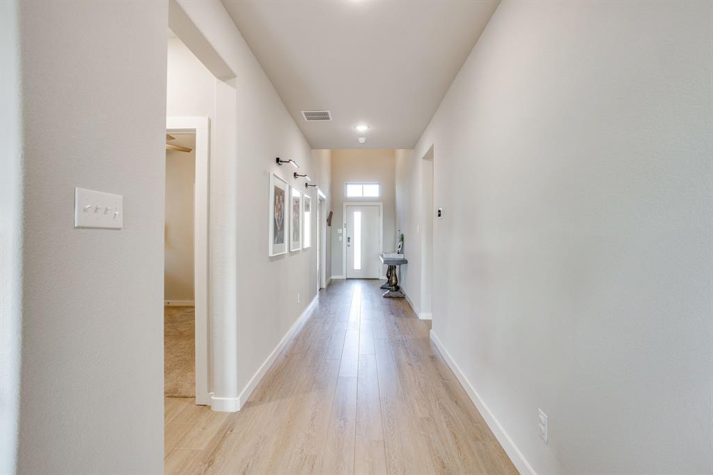 5577 Summit Creek Road Property Photo 3