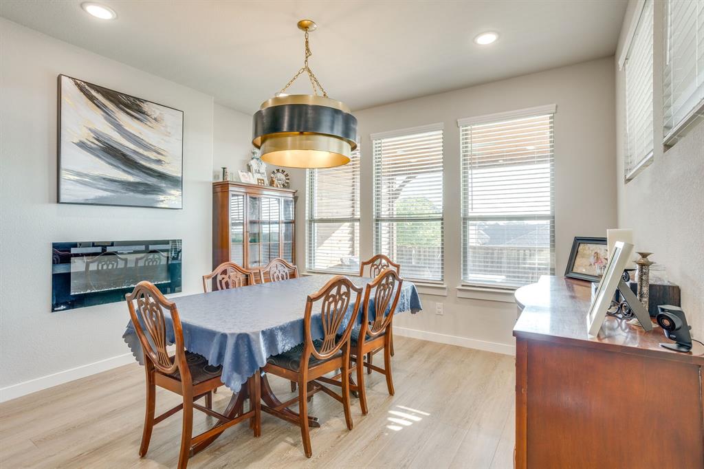 5577 Summit Creek Road Property Photo 9