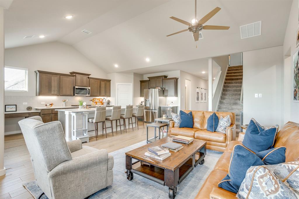 5577 Summit Creek Road Property Photo 14