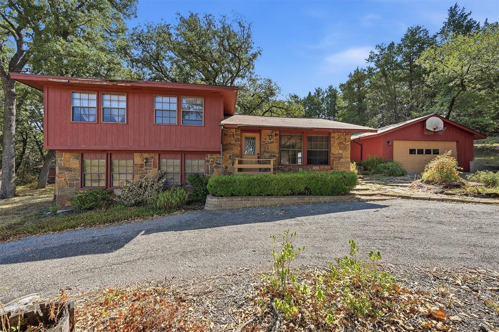 1471 County Road 219 Property Photo 2