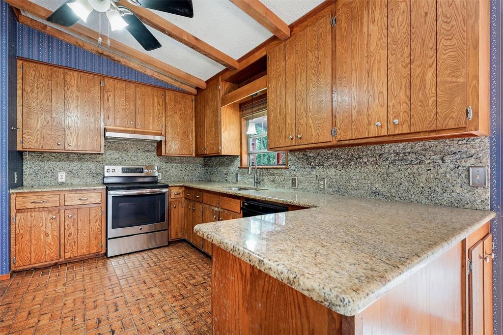 1471 County Road 219 Property Photo 8