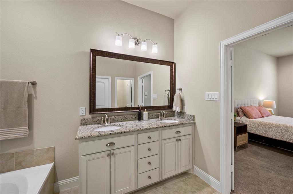 4161 Broadway Avenue Property Photo 22