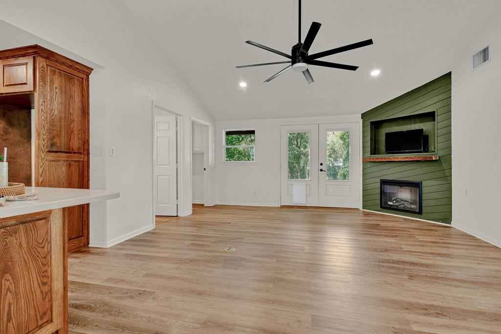 224 Hideaway Lane Property Photo 6