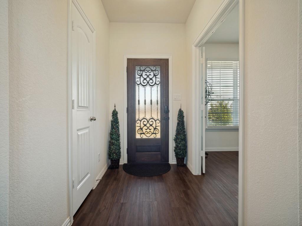 145 Prairie Meadows Court Property Photo 4