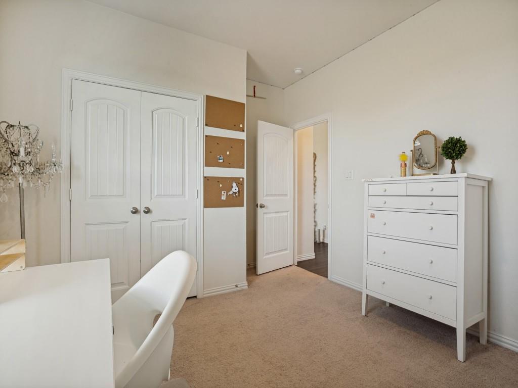 145 Prairie Meadows Court Property Photo 18