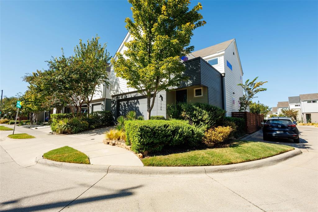 1126 Clifftop Lane Property Photo 1