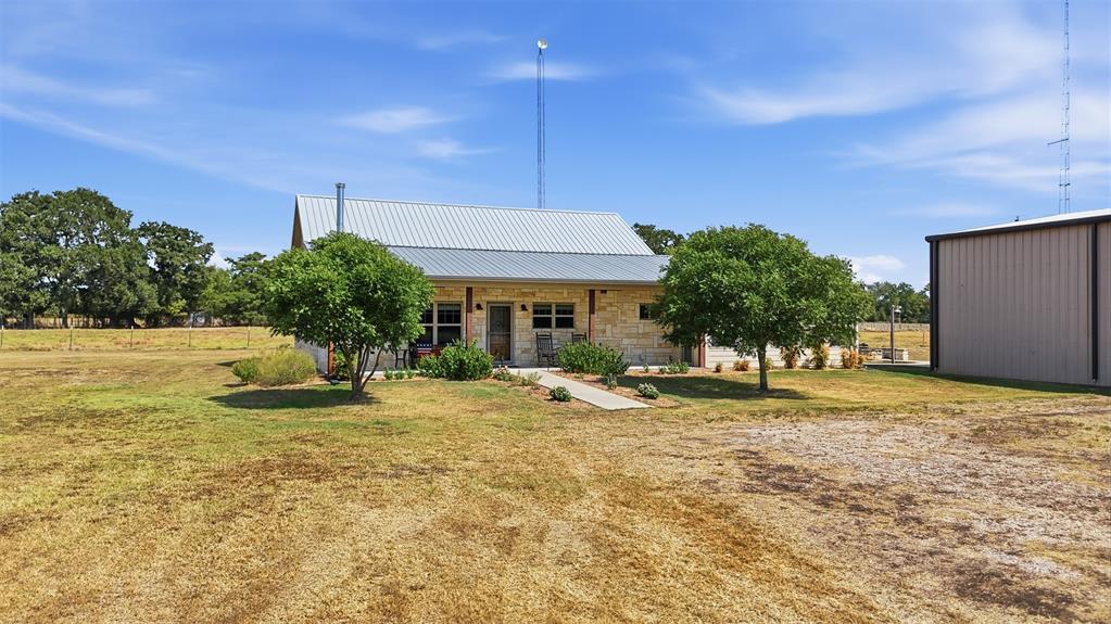 2109 County Road 1185