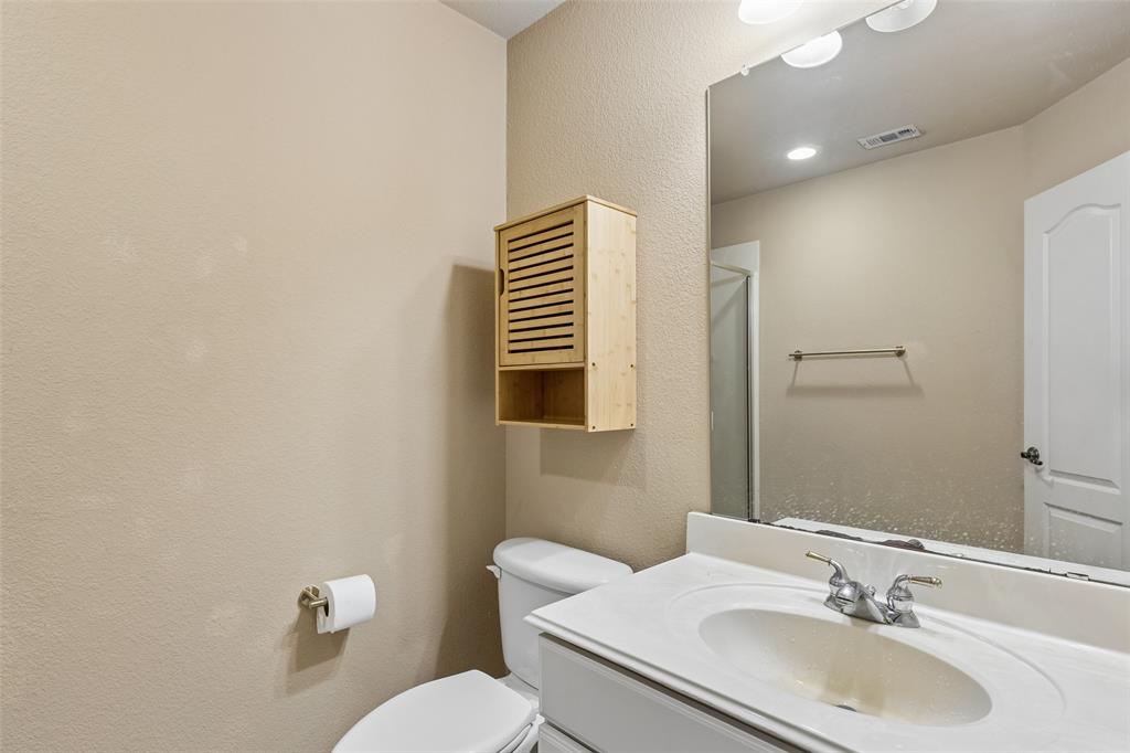 4632 Chapel Creek Drive Property Photo 13