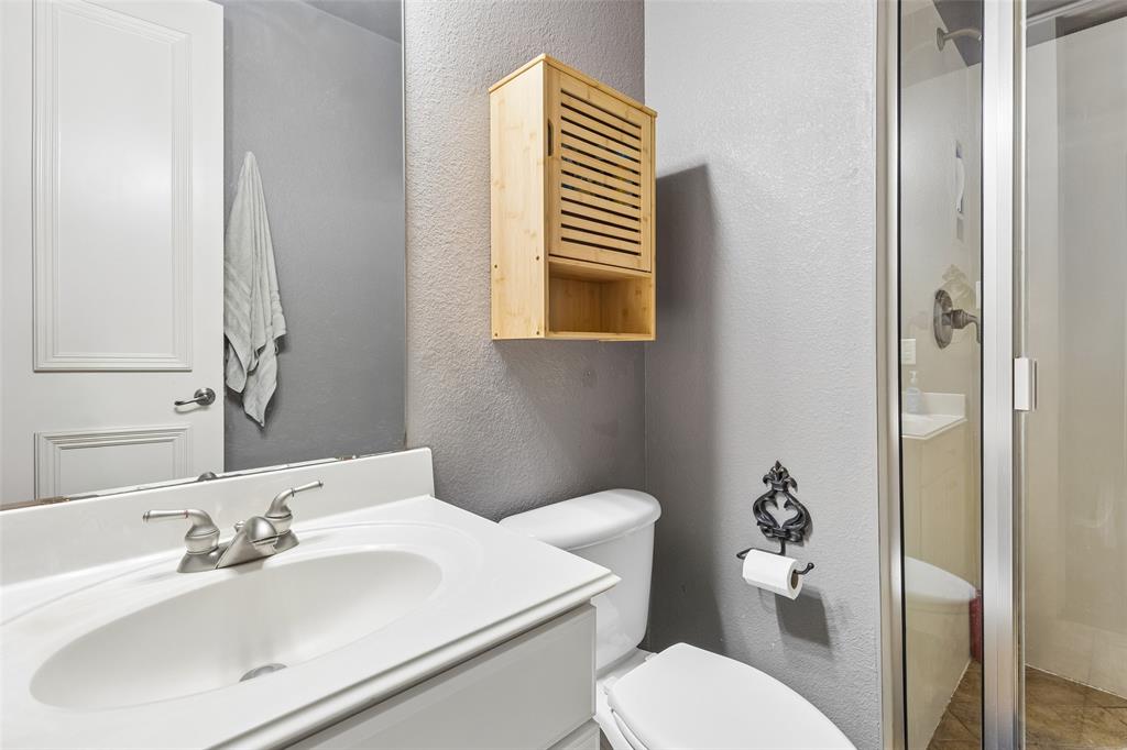 4632 Chapel Creek Drive Property Photo 16