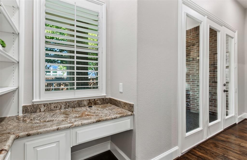 844 Veneto Drive Property Photo 15
