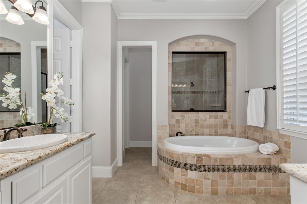 844 Veneto Drive Property Photo 28