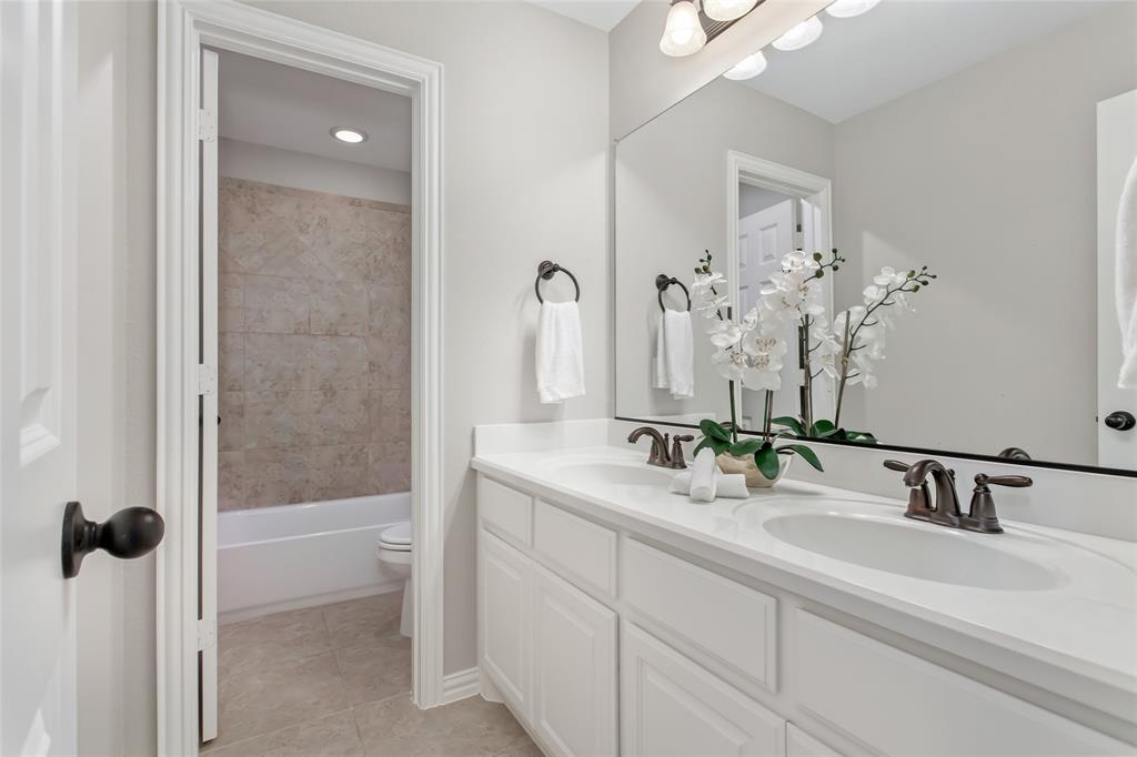 844 Veneto Drive Property Photo 36
