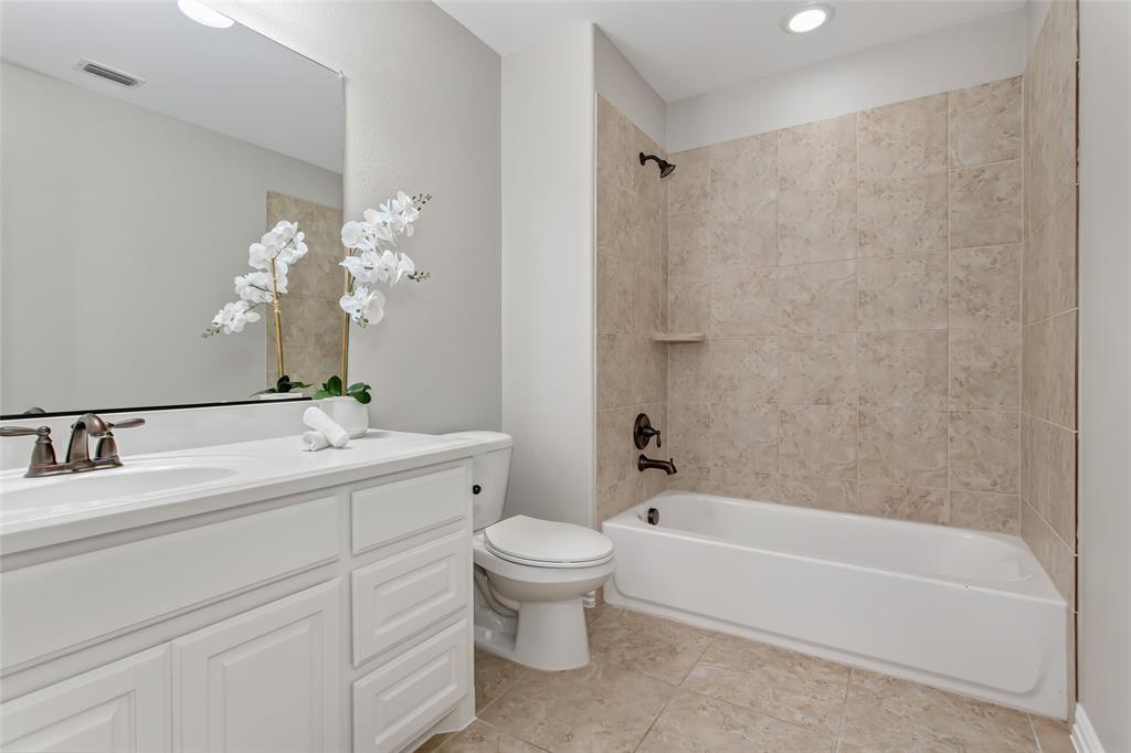 844 Veneto Drive Property Photo 37
